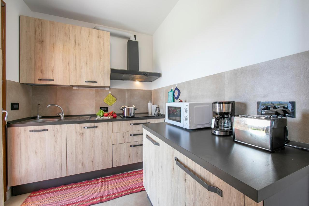 Villa Teresa Apt Lake Garda View - Happy Rentals Сойано-дель-Лаго Экстерьер фото
