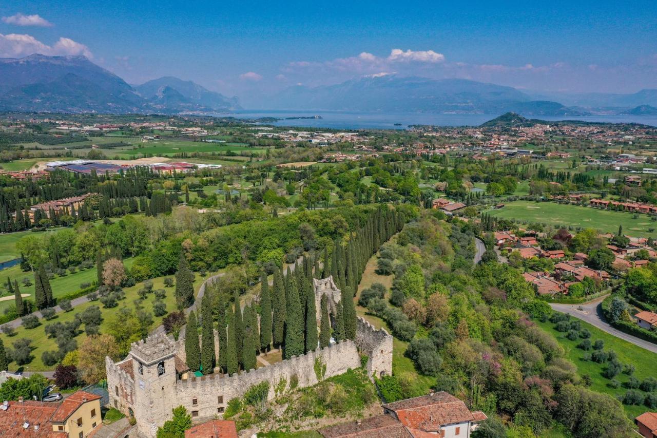 Villa Teresa Apt Lake Garda View - Happy Rentals Сойано-дель-Лаго Экстерьер фото